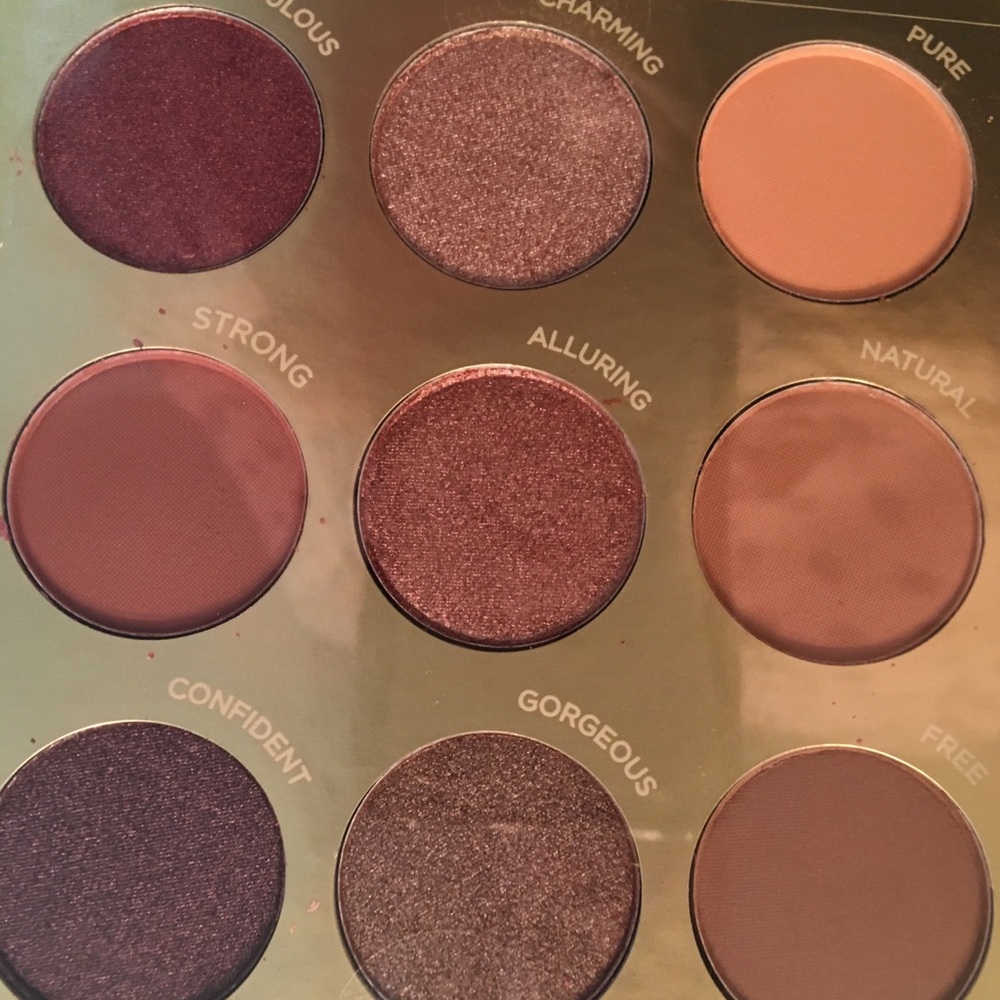NIB PUR Be Your Selfie Eye Shadow Palette